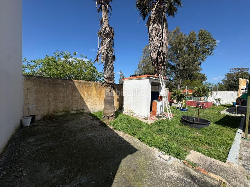 Foto b753d8b0-2d5e-4e47-a627-fb7fc4b56f87. Casa amb piscina a La Coquina Chiclana de la Frontera