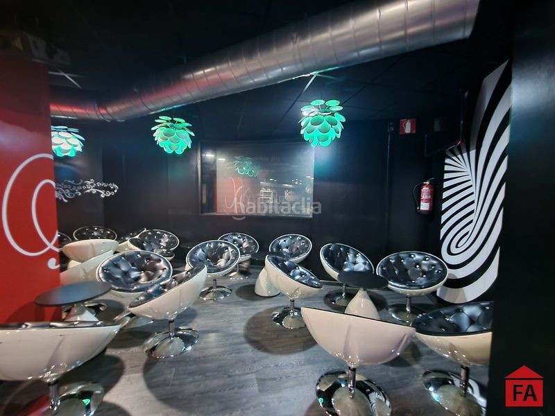 Foto cfcde708-9c5b-4367-9d71-2c32ca4f2b3f. Local comercial a Roda de Barà