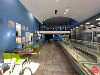 Location Local commercial à El Tancat-Mas d´en Gual. 8447 el vendrell, gran local cafetería en pleno centro