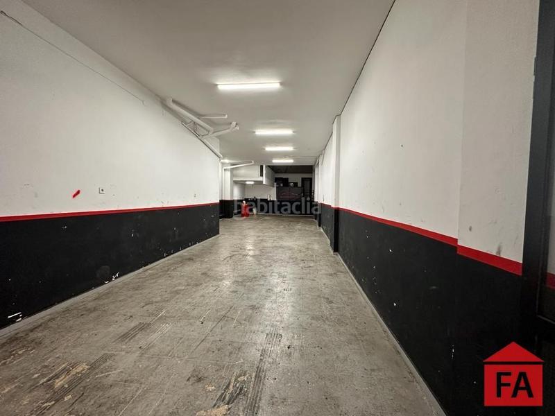 Foto 1a4200bf-ab18-41f5-b1fb-c567daac7d9d. Lloguer local comercial a Centre Vendrell (El)