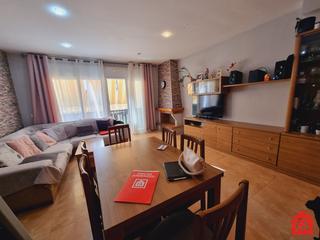 Casa adossada a Bisbal del Penedès (La). 52435 bonita casa adosada en la bisbal del penedés pueblo