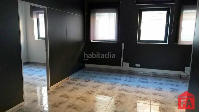 Foto e36c08c8-8df6-4b99-b07f-4af7dd28f71e. Location bureau dans Centre Vendrell (El)
