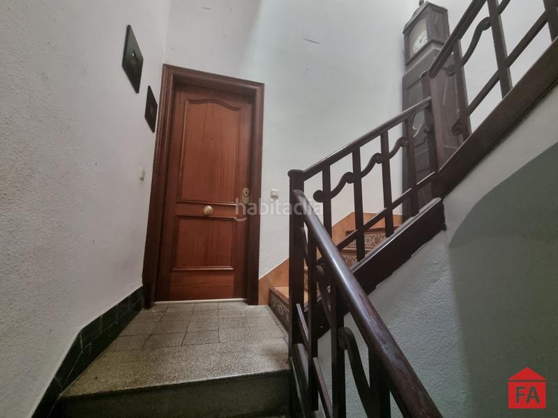 Foto 3d6fb2d9-2c60-4c72-a157-54d25e75f235. Casa adossada amb calefacció a Centre Vendrell (El)