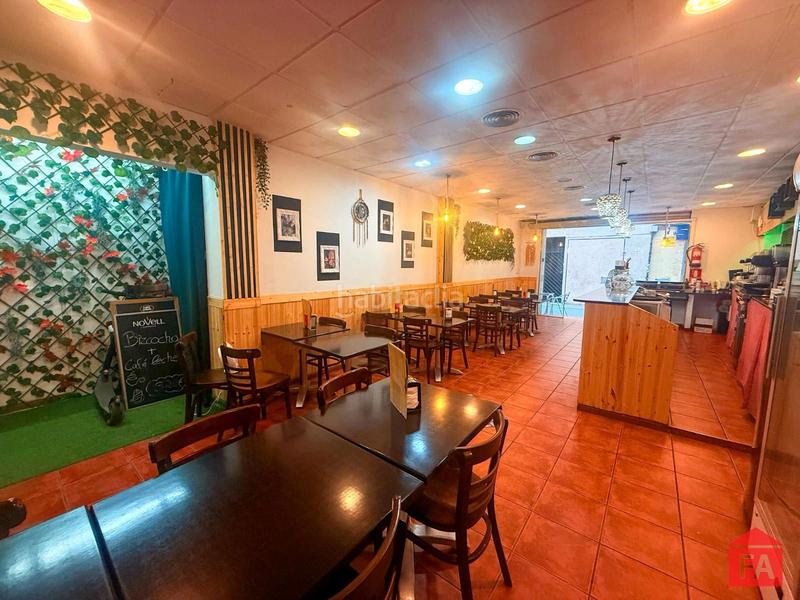 Foto b07a2476-cc1a-4309-84d3-1280550c987c. Lloguer local comercial a Centre Vendrell (El)