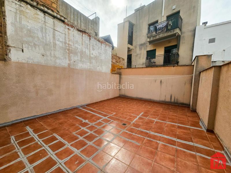 Foto 43f7d381-48b2-4f9a-bebf-339cc862485b. Local comercial 70508 el vendrell, amplio local en pleno centro en Vendrell (El)