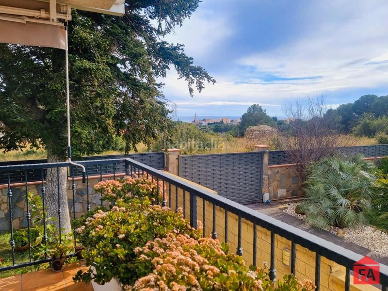 Foto 00eb7de9-c2bf-456b-ab66-4010683d89d8. Casa con riscaldamento parcheggio piscina in Creixell