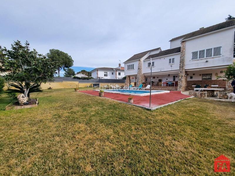 Foto 28a2fb6c-a6a6-496e-8c7d-cf020451b0db. Casa con riscaldamento parcheggio piscina in Creixell