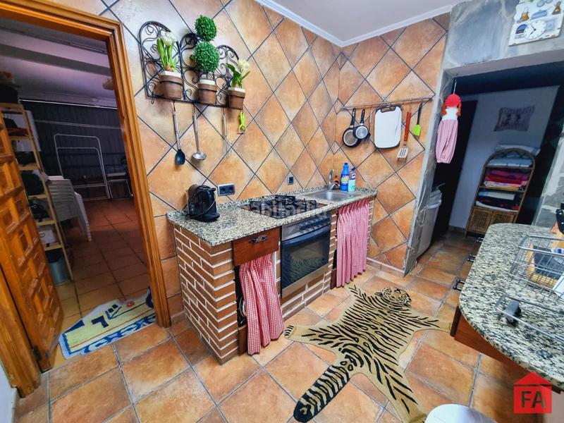 Foto 34fbb5cd-a90e-4724-83f2-6e5eb81cf953. Casa con riscaldamento parcheggio piscina in Creixell