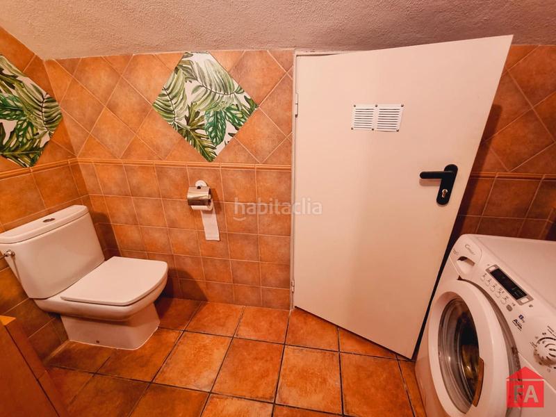 Foto 3a9e7950-bc86-4b4c-8371-a9d1a8b18e2d. Casa con riscaldamento parcheggio piscina in Creixell