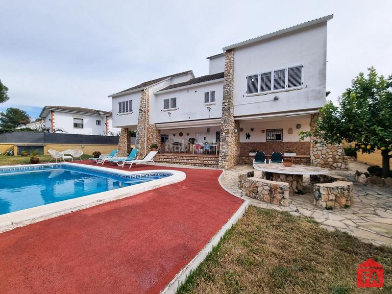 Foto 5776dc9a-e533-4e00-b7f9-26087268e41b. Casa con riscaldamento parcheggio piscina in Creixell