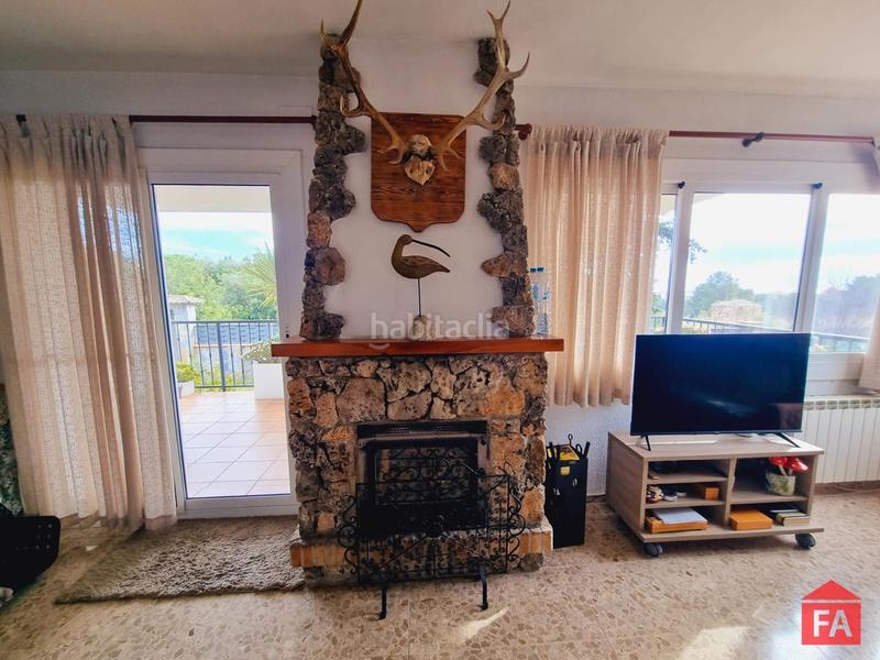 Foto e393057b-b5e4-4668-8f3d-b4f12222c6c9. Casa con riscaldamento parcheggio piscina in Creixell