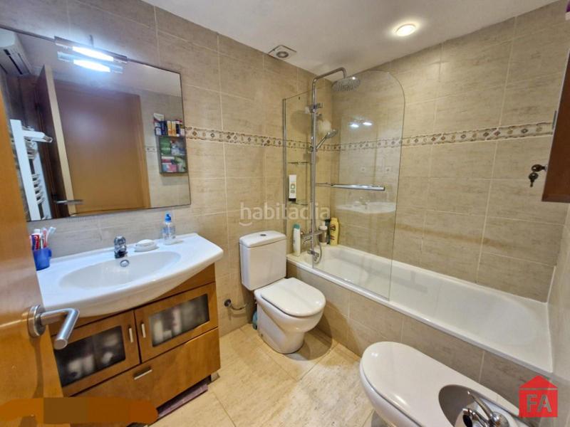 Foto ebb84904-2587-4a73-a250-66f406b4ad4a. Piso 21523 el vendrell, cómodo piso de dos dormitorios y garaje en Vendrell (El)