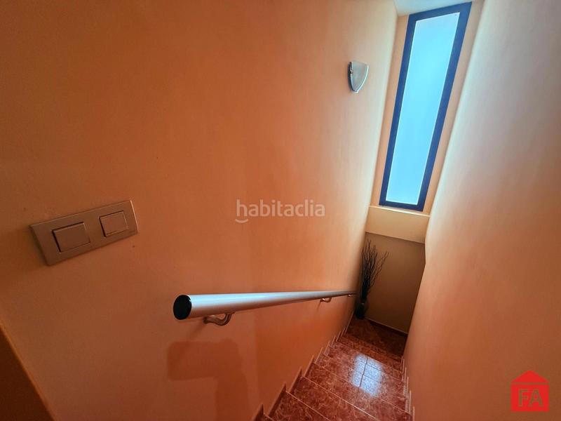Foto 50190b69-f456-48d0-b8c4-41337a6bf57d. Casa con riscaldamento parcheggio in Bisbal del Penedès (La)