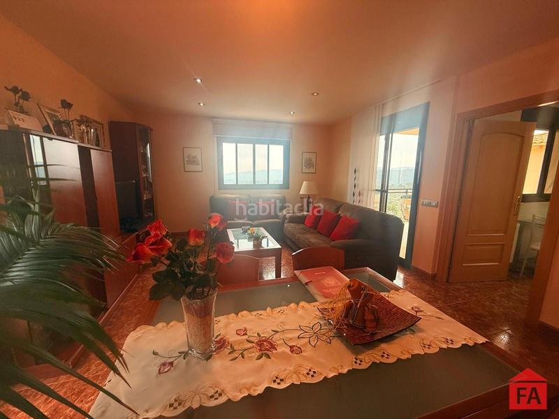 Foto 7763ed18-c3bb-4bdd-aa07-95f1e0797afb. Casa con riscaldamento parcheggio in Bisbal del Penedès (La)