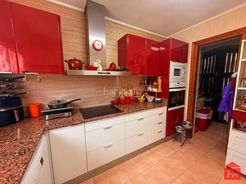 Foto 69a36757-3be2-47c2-b8b1-fece2015a5bb. Casa a schiera con parcheggio in El Tancat-Mas d´en Gual Vendrell (El)