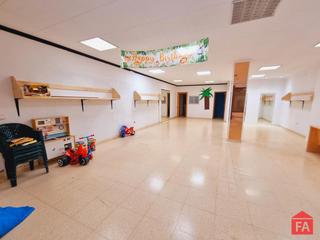 Lloguer Local Comercial a El Tancat-Mas d´en Gual. 8390 tancat, local 125 m2 en alquiler