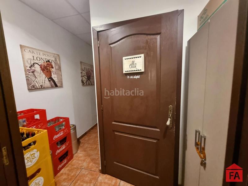 Foto 24ec3a3c-86cf-4f39-9882-63669122f973. Traspàs local comercial a Centre Vendrell (El)