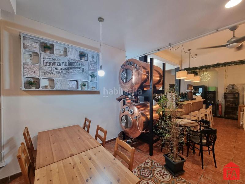 Foto ddcee633-9c14-4d96-8cb8-a9b1e648fd64. Traspaso local comercial 8481 gastrobar restaurante en pleno centro de el vendrell. en Vendrell (El)
