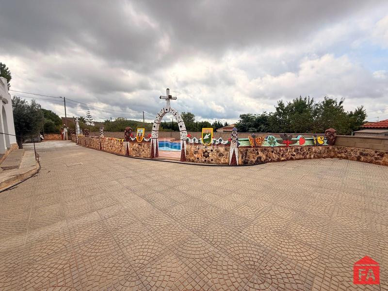 Foto 422eda7b-b402-4d20-97a4-7cc03e6ff1f8. Haus mit heizung parking pool in Montmell (El)