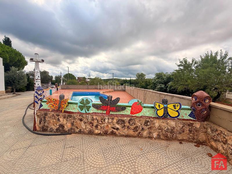 Foto 520c3d83-1bf1-412e-b678-ede34f2357e7. Haus mit heizung parking pool in Montmell (El)