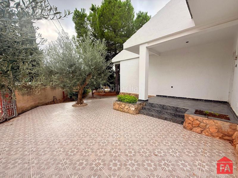 Foto 96424bd8-5468-4d4c-b65f-3177390c7ac9. Haus mit heizung parking pool in Montmell (El)