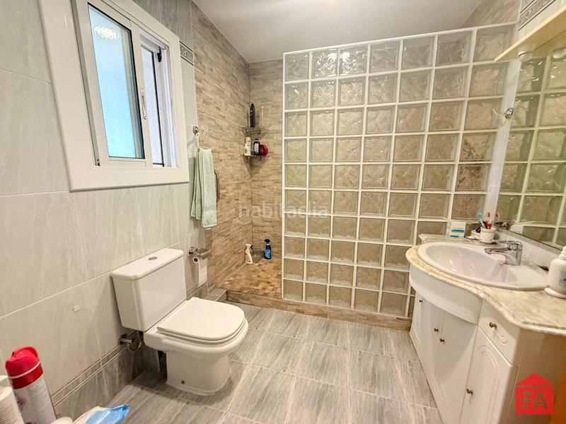 Foto c9a4c717-253f-45e9-9fc2-8146913ded5e. Haus mit heizung parking pool in Montmell (El)