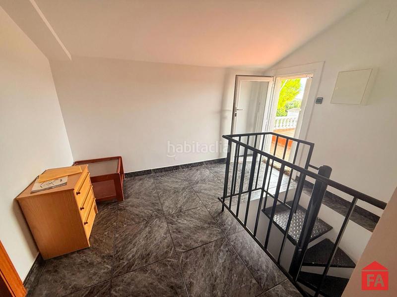 Foto ebf591af-ed54-41ed-ad3e-8053b8c27442. Haus mit heizung parking pool in Montmell (El)