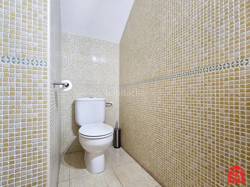 Foto 3e08ede2-290e-4832-be05-1e99a28144c2. Maison jumelée avec chauffage parking dans Banyeres del Penedès