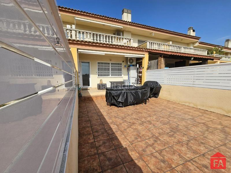 Foto d464a296-6d32-4783-bf4f-f162f3eaa88f. Maison jumelée avec chauffage parking dans Banyeres del Penedès