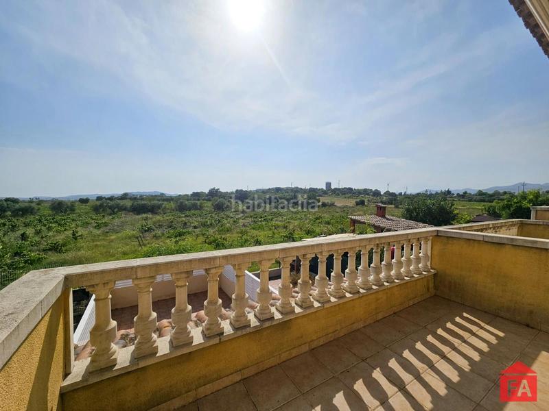 Foto f831ea41-6828-41b5-8ff9-d33ec067ccbc. Maison jumelée avec chauffage parking dans Banyeres del Penedès