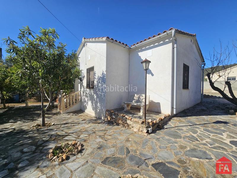 Foto 932889d8-c8ff-4e8b-9527-4db30f1dd159. Casa amb calefacció aparcament piscina a Montmell (El)