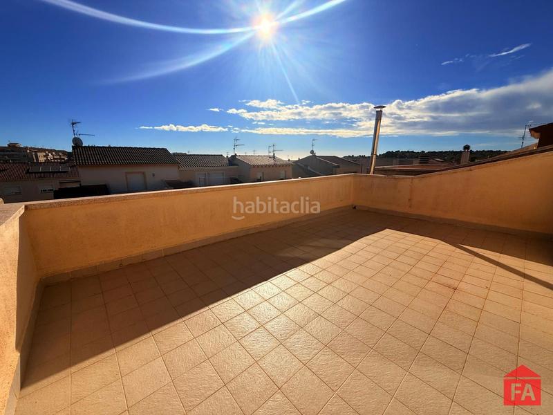 Foto 863c5786-2d15-45c3-8db6-8be33a15127c. Casa adossada amb calefacció aparcament a El Tancat-Mas d´en Gual Vendrell (El)