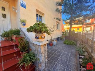 Maison jumelée à El Tancat-Mas d´en Gual. 52488 mas den gual, gran adosada de 5 dormitorios y garaje