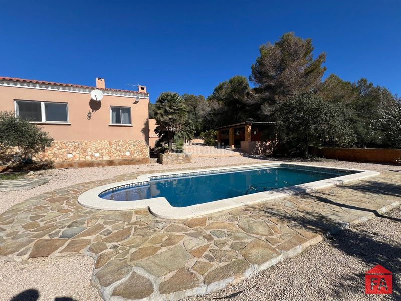 Foto 7b1b5772-602a-4744-9049-81dc7d6975f2. Casa amb calefacció aparcament piscina a Montmell (El)