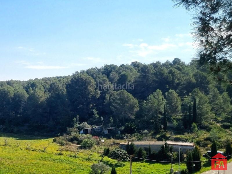 Foto 93e0bcec-dd1d-4f19-8a54-eddb7cc032b1. Finca rústica a Bisbal del Penedès (La)