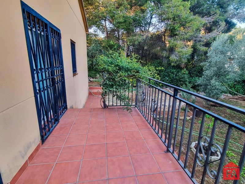 Foto 5fb43376-46a7-45b5-958d-827ade4888ad. Casa amb aparcament a Montmell (El)