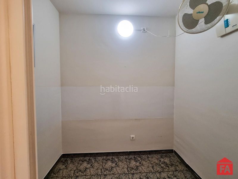 Foto aafa8b43-d54c-4d63-b8dd-e0b9b72be7c2. Pis amb calefacció aparcament a Centre Vendrell (El)