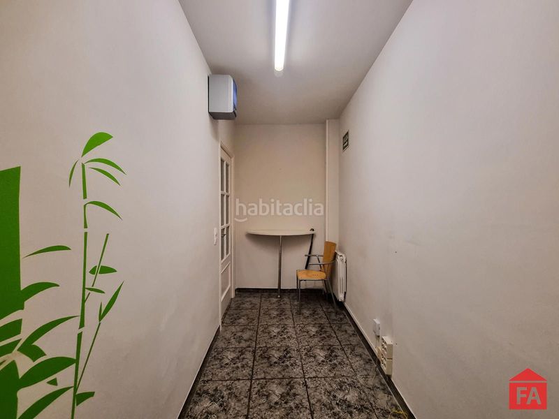 Foto ee641efc-cec0-4194-97f7-353c75d350e5. Pis amb calefacció aparcament a Centre Vendrell (El)