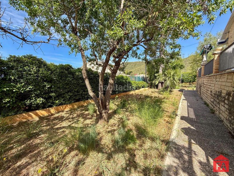 Foto 063b7080-39d4-41cb-879d-0f460c257740. Casa amb aparcament a Montmell (El)