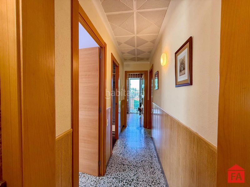 Foto 8d5faa04-117e-4128-ac16-3f64b1889984. Casa amb aparcament a Montmell (El)
