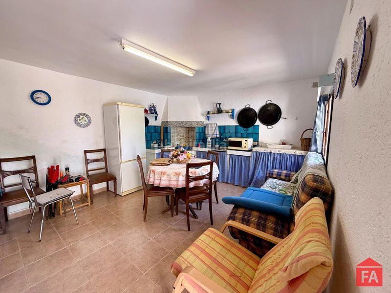 Foto faa26a6d-31d3-4821-9bbb-61f634c944ce. Casa amb aparcament a Montmell (El)