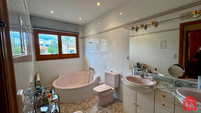 Foto 781008d8-fdb3-4344-85e0-c829c389b012. Casa 65931 priorat de banyeres, preciosa casa en planta con piscina y garaje en Llorenç del Penedès