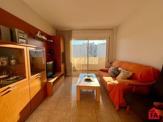 Appartement à El Tancat-Mas d´en Gual. 33457 tancat, piso bien situado con 3 dormitorios y parking