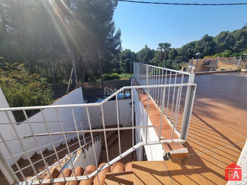 Foto 5b6cab6a-d71a-488c-aea7-b7f84f76fe12. Casa amb aparcament a Bellvei