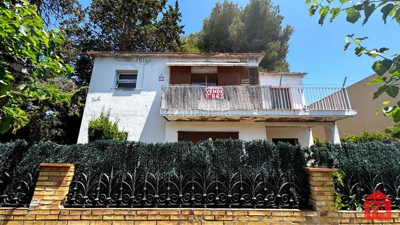 Foto c15d975a-6e25-48c8-9ec2-f34b224a74da. Casa a Roda de Barà