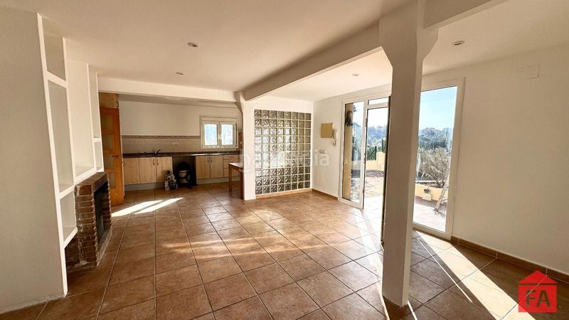 Foto ff8a28c1-45e9-467a-a7da-be2165470a6d. Casa a Bellvei