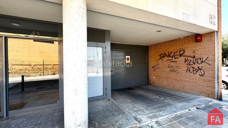 Foto 5da5388c-8a61-43ed-ac97-97599ac78dc1. Aparcament cotxe a Centre Vendrell (El)