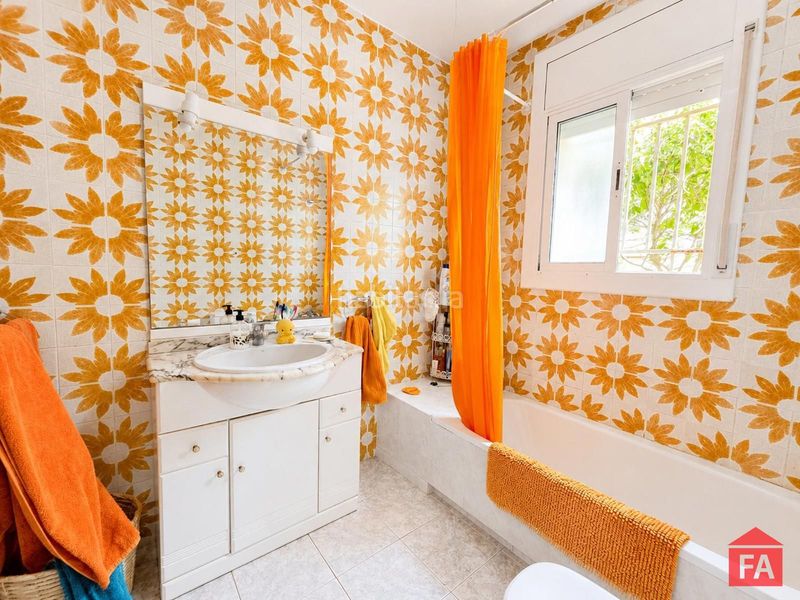 Foto 14c47246-e984-419b-9f86-dcda1747955e. Casa amb calefacció aparcament piscina a La Franquesa-Oasis Park Vendrell (El)