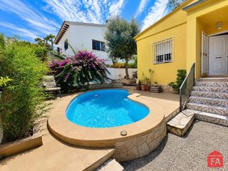 Casa a La Franquesa-Oasis Park. 65939 oasis casa en planta con piscina