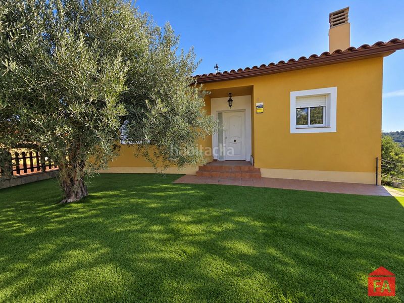 Foto 1c7f094a-baeb-4e60-a521-04121b3d68a7. Casa amb calefacció aparcament a Masllorenç